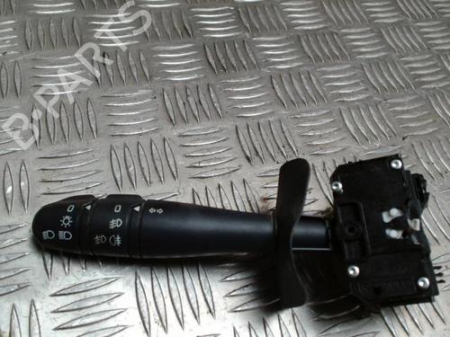 switch-renault-clio-ii-bb_-cb_-1998-1999-2000-2001-2002-2003-2004-2005-2006-2007-2008-2009-2010-2011-2012-2013-2014-2015-2016-31237886 main image