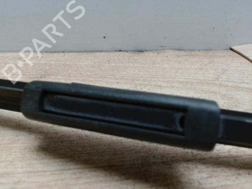 Used Front windshield wiper arm CITROËN C3 Picasso (SH_) 1.6 HDI 90 (92 hp) 28828158