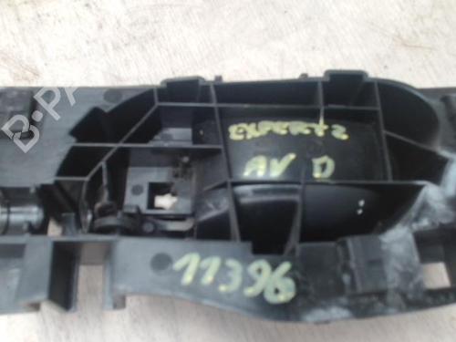 Used Front right interior door handle PEUGEOT EXPERT Van (VF3A_, VF3U_, VF3X_) 2.0 HDi 120 (120 hp) 31229354