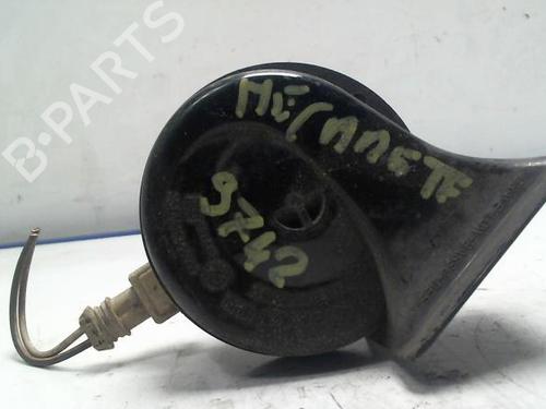 Used Horn RENAULT MEGANE II (BM0/1_, CM0/1_) 1.6 16V (BM0C, CM0C) (113 hp) 31238146