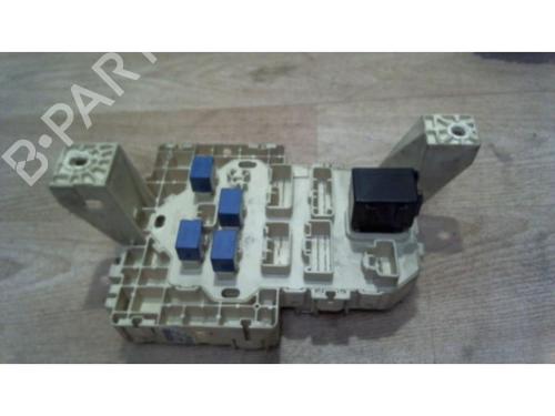 Fuse box OPEL AGILA B (H08) 1.0 (F68) | BP25386108E1 