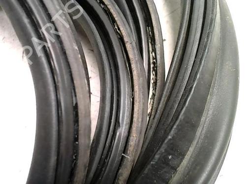 Used Rubber door seal CITROËN C3 II (SC_) 1.2 VTi 82 (82 hp) 31235728