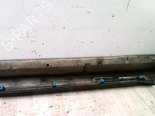 Right sideskirt MITSUBISHI OUTLANDER II (CW_W) 2.0 DI-D (CW8W) | BP26654318C114 