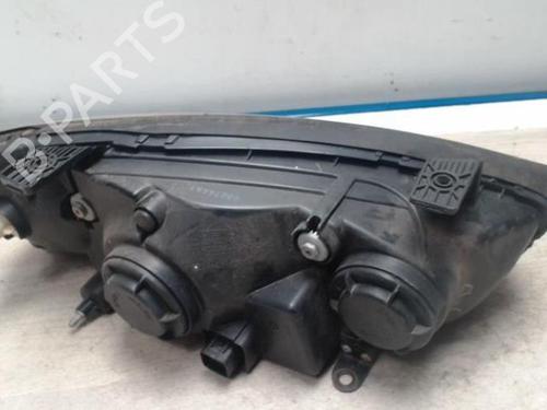 Left headlight HYUNDAI ELANTRA III Saloon (XD) 2.0 CRDi | BP28120413C28 