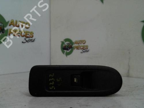 Mando elevalunas trasero izquierdo CITROËN C5 III Break (RW_) 2.0 HDi (136 hp) 25400633