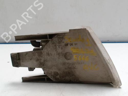 Scheinwerfer links für FIAT SCUDO Van (220_) 2.0 JTD (94 hp) 31225560