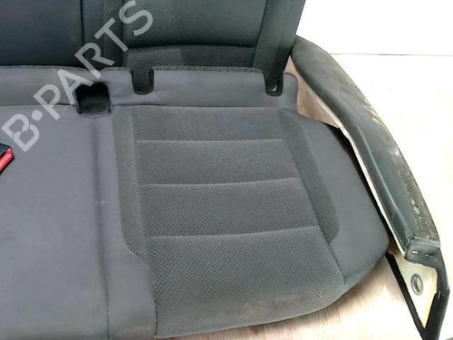 Sedile posteriore VW GOLF V (1K1) 1.9 TDI (105 hp) 31233558
