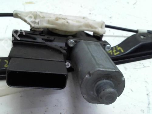 Vindusheismekanisme venstre bak VW GOLF V (1K1) 1.9 TDI | BP30367374C24