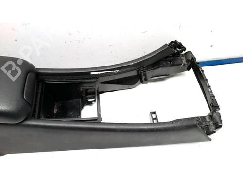 Armrest / Center console MERCEDES-BENZ C-CLASS (W203) C 270 CDI (203.016) | BP25418085I20 