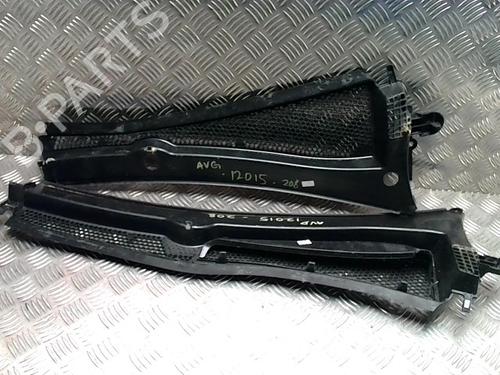 Used Scuttle panel PEUGEOT 208 I (CA_, CC_) 1.2 VTI 82 (82 hp) 31237212