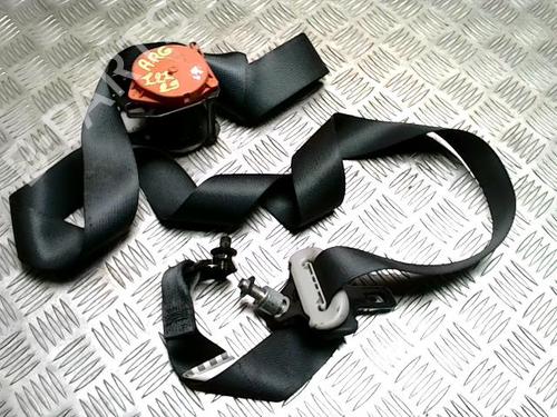 Used Rear left seatbelt Rear left seatbelt TOYOTA URBAN CRUISER (_P1_) 1.4 D-4D 4WD (NLP115_, NLP115R) (90 hp) 33872055 33872055