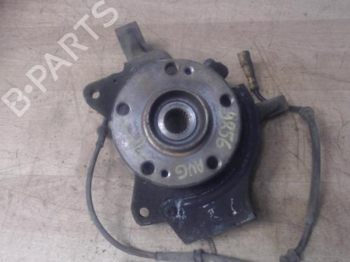 Mangueta delantera izquierda RENAULT SAFRANE II (B54_) 2.0 16V (B54L) (136 hp) 31238271