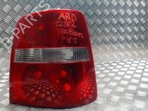 Used Right taillight VW TOURAN (1T1, 1T2) 1.9 TDI (100 hp) 29819442