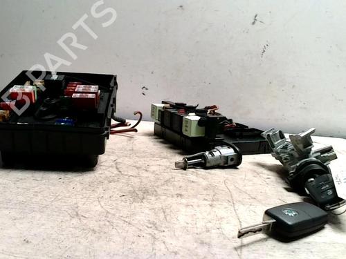 Used Electronic module Electronic module SKODA OCTAVIA II Combi (1Z5) 1.6 TDI (105 hp) 25424578 25424578