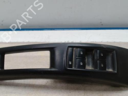 Venstre fortil elrude kontakt OPEL MERIVA B MPV (S10) 1.7 CDTI (75) (110 hp) 25420748