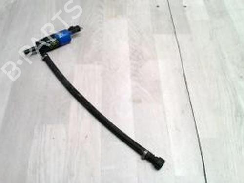 Sprinklervæskepumpe PEUGEOT 407 Coupe (6C_) 2.2 16V (163 hp) 25428234