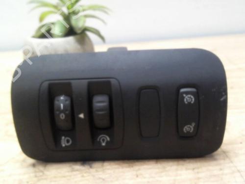 switch-renault-megane-ii-bm01_-cm01_-2001-2002-2003-2004-2005-2006-2007-2008-2009-2010-2011-2012-31231050 main image
