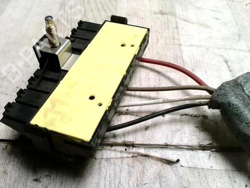 Fuse box PEUGEOT PARTNER Box Body/MPV (5_, G_) 1.9 D | BP25425986E1 