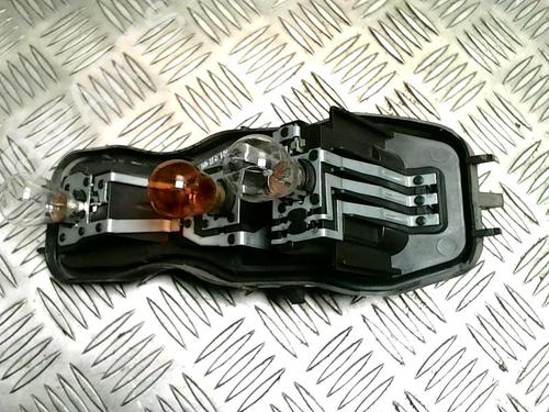 Used Licence plate light RENAULT SCÉNIC II (JM0/1_) 1.5 dCi (JM16) (103 hp) 31231688