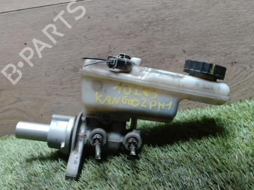 Used Brake master cylinder RENAULT KANGOO Express (FW0/1_) 1.5 dCi 85 (FW0K, FW0L, FW0B) (86 hp) 29159736