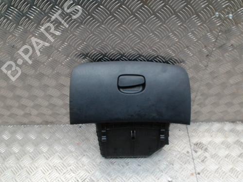 Vano posta oggetti RENAULT CLIO IV (BH_) 1.5 dCi 75 (75 hp) 31697872