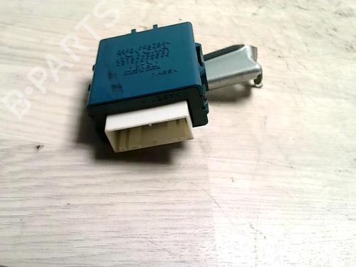 Switch TOYOTA YARIS (_P1_) 1.3 (NCP10, SCP12_) | BP27541966I30 - Image 2