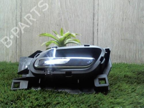 Used Rear left interior door handle PEUGEOT 407 (6D_) 2.0 HDi 135 (6DRHRH, 6DRHRE, 6DRHRG, 6DRHRJ) (136 hp) 31228985