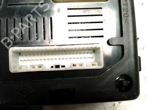 Fuse box RENAULT CLIO III (BR0/1, CR0/1) 1.6 16V (BR05, BR0B, BR0Y, BR15, BR1J, BR1M, BR1Y, CR0B,... | BP25425944E1