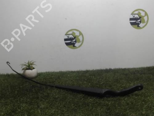 Used Front windshield wiper arm FORD FIESTA V (JH_, JD_) 1.4 16V (80 hp) 25394525