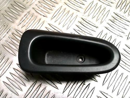 Used Cup/Object holder CITROËN C3 Picasso (SH_) 1.2 THP 110 (SHHNZ6) (110 hp) 32846306