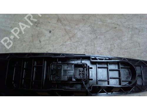 Right front window switch RENAULT SCÉNIC I MPV (JA0/1_, FA0_) 1.6 (JA00, JA16, JA15, JA19, JA1V, JA2B, JA2C, JA0B,... | BP25410099I26 