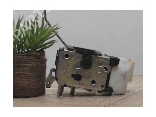 Rear left lock FIAT PUNTO (188_) 1.2 60 (188.030, .050, .130, .150, .230, .250) | BP25388258C100 