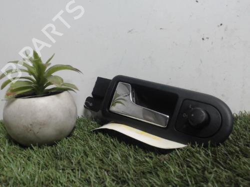 Used Front left interior door handle VW GOLF IV (1J1) 1.9 TDI (115 hp) 25393692