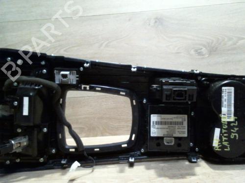 Midtkonsoll RENAULT LATITUDE (L70_) 2.0 dCi 130 | BP31230854I22 