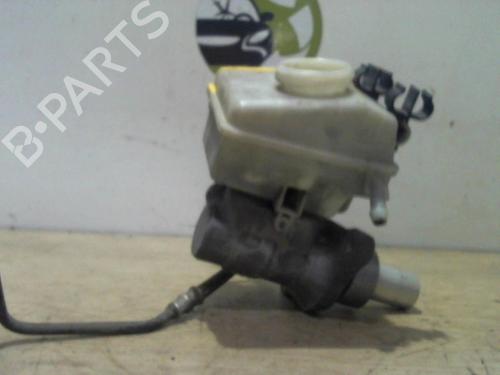 Used Brake master cylinder OPEL ZAFIRA / ZAFIRA FAMILY B (A05) 1.9 CDTI (M75) (150 hp) 25388041