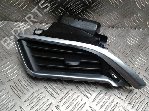 Used Air vent PEUGEOT 208 I (CA_, CC_) 1.2 THP 110 (110 hp) 31237332
