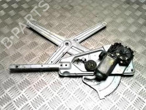 Alzavetro anteriore sinistro RENAULT TWINGO I (C06_) 1.2 16V (C06C, C06D, C06K) (75 hp) 30842964