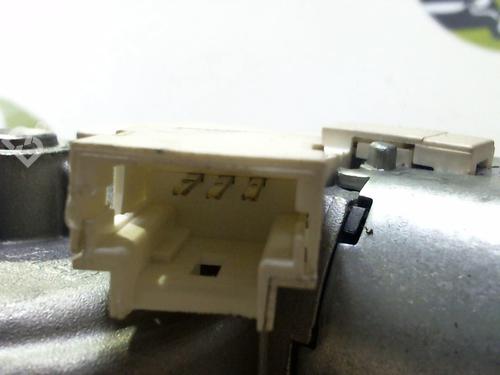 Used Rear wiper motor RENAULT TWINGO II (CN0_) 1.2 16V (CN0K, CN0V, CN0A) (76 hp) 25388714