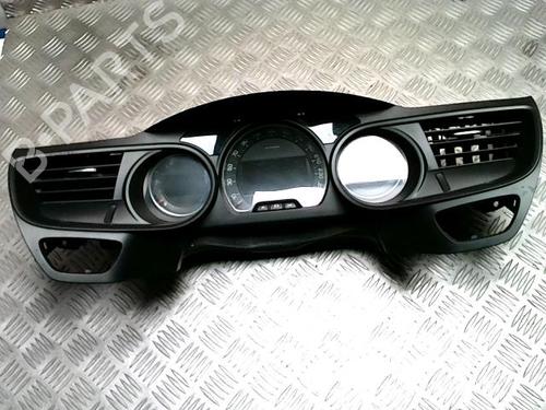 Used Instrument cluster Instrument cluster 39477654 39477654