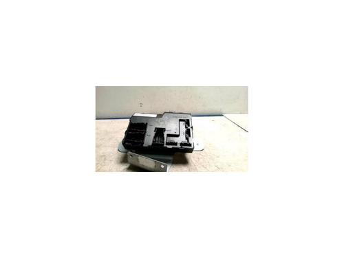 Zekeringkast FORD FIESTA VI (CB1, CCN) 1.4 TDCi (68 hp) 25424562