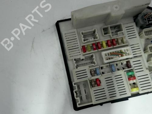 fuse-box-renault-megane-ii-bm01_-cm01_-2001-2002-2003-2004-2005-2006-2007-2008-2009-2010-2011-2012-31231056 main image