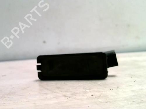 Nummerpladelys VW GOLF VI (5K1) 1.6 TDI (105 hp) 25427619