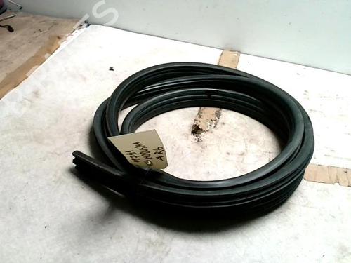 Used Rubber door seal RENAULT MODUS / GRAND MODUS (F/JP0_) 1.4 (JP01, JP0J) (98 hp) 31238200