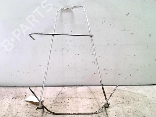 Used Support PEUGEOT 205 II (20A/C) 1.8 Diesel (60 hp) 31228117