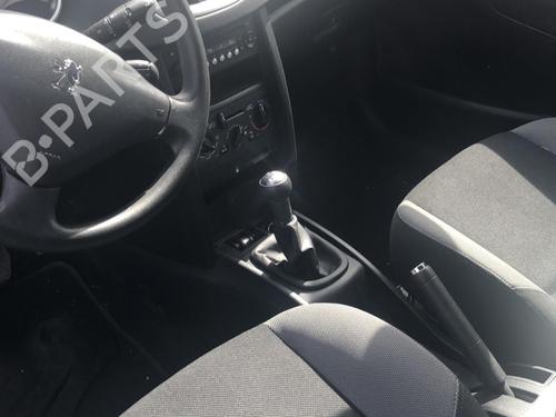 Right front brake caliper PEUGEOT 207 (WA_, WC_) 1.4 16V | BP29140821M104 