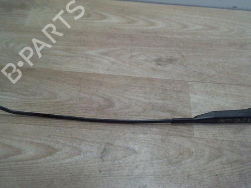 Used Front windshield wiper arm OPEL TIGRA TwinTop (X04) 1.4 (R97) (90 hp) 25413400