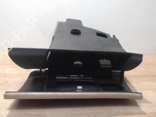 Used Glove box PEUGEOT 407 (6D_) 2.0 HDi 135 (6DRHRH, 6DRHRE, 6DRHRG, 6DRHRJ) (136 hp) 25414842