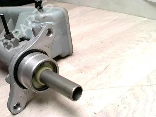Brake master cylinder RENAULT TRAFIC II Van (FL) 2.0 dCi 115 (FL01, FL0U, FL00, FL0H, FL0M) | BP25426620M77 