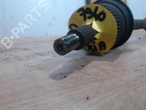 Used Right front driveshaft KIA SPORTAGE II (JE_, KM_) 2.0 CRDi (113 hp) 25412006