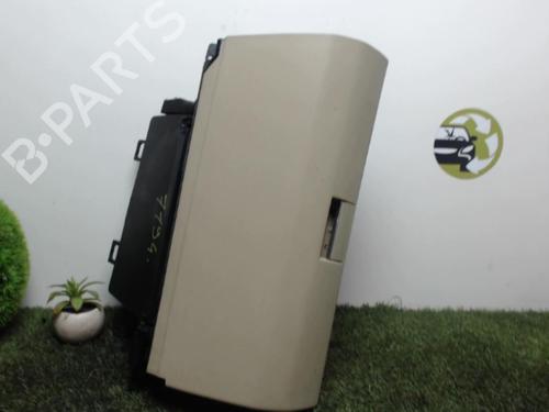 Used Glove box MERCEDES-BENZ B-CLASS Sports Tourer (W245) B 200 CDI (245.208) (140 hp) 25393375